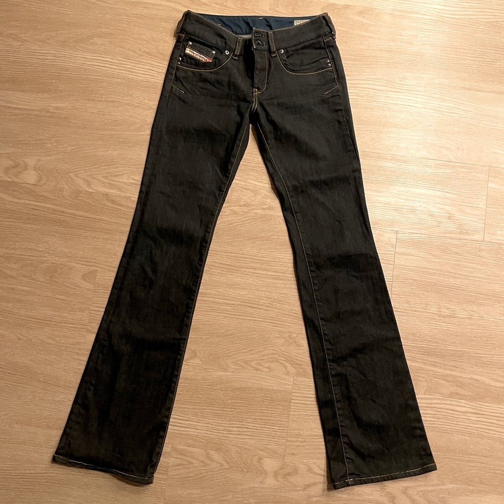 NWOT Diesel Ronhar jeans!